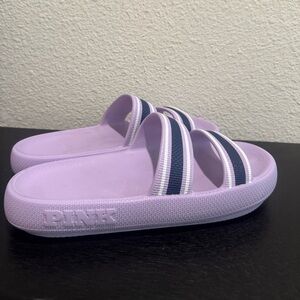 Pink Logo Lilac Slide Sandals size Large (9-10)
